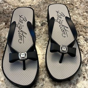 Brighton Flip Flops size 9